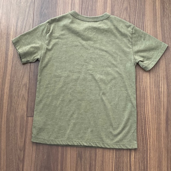 Chasor Green Graphic Tee Shirt - Picture 3 of 4